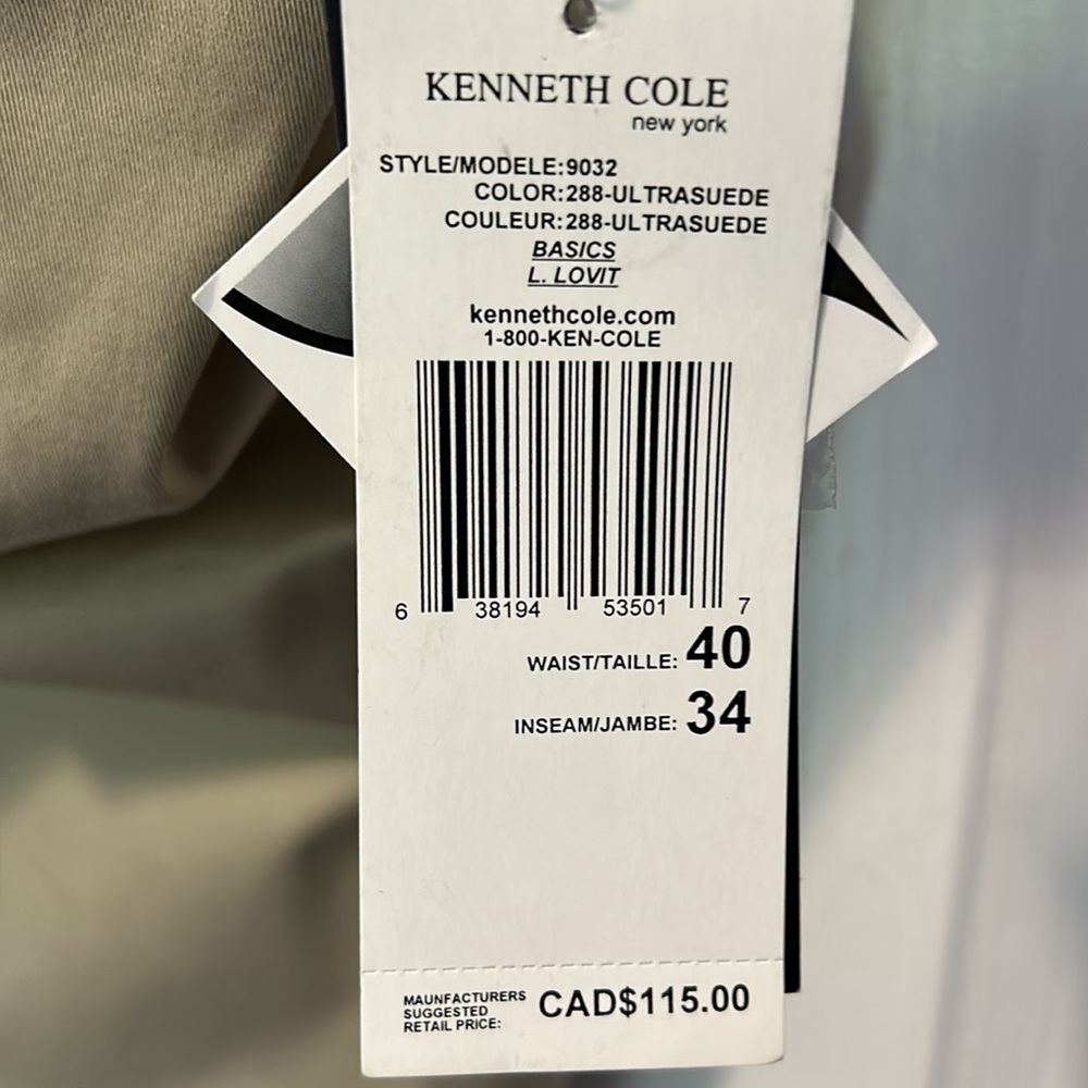 Kenneth Cole 40x34 - Picture 10 of 10